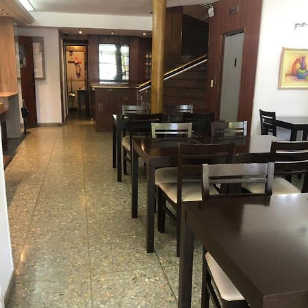 Hotel Tirol مار ديل بلاتا المظهر الخارجي الصورة