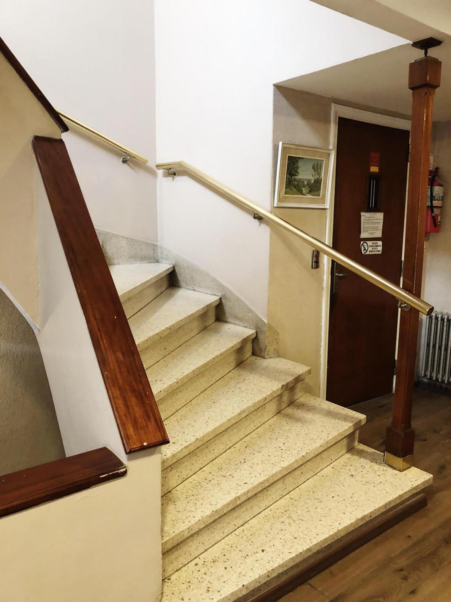 Hotel Tirol مار ديل بلاتا المظهر الخارجي الصورة